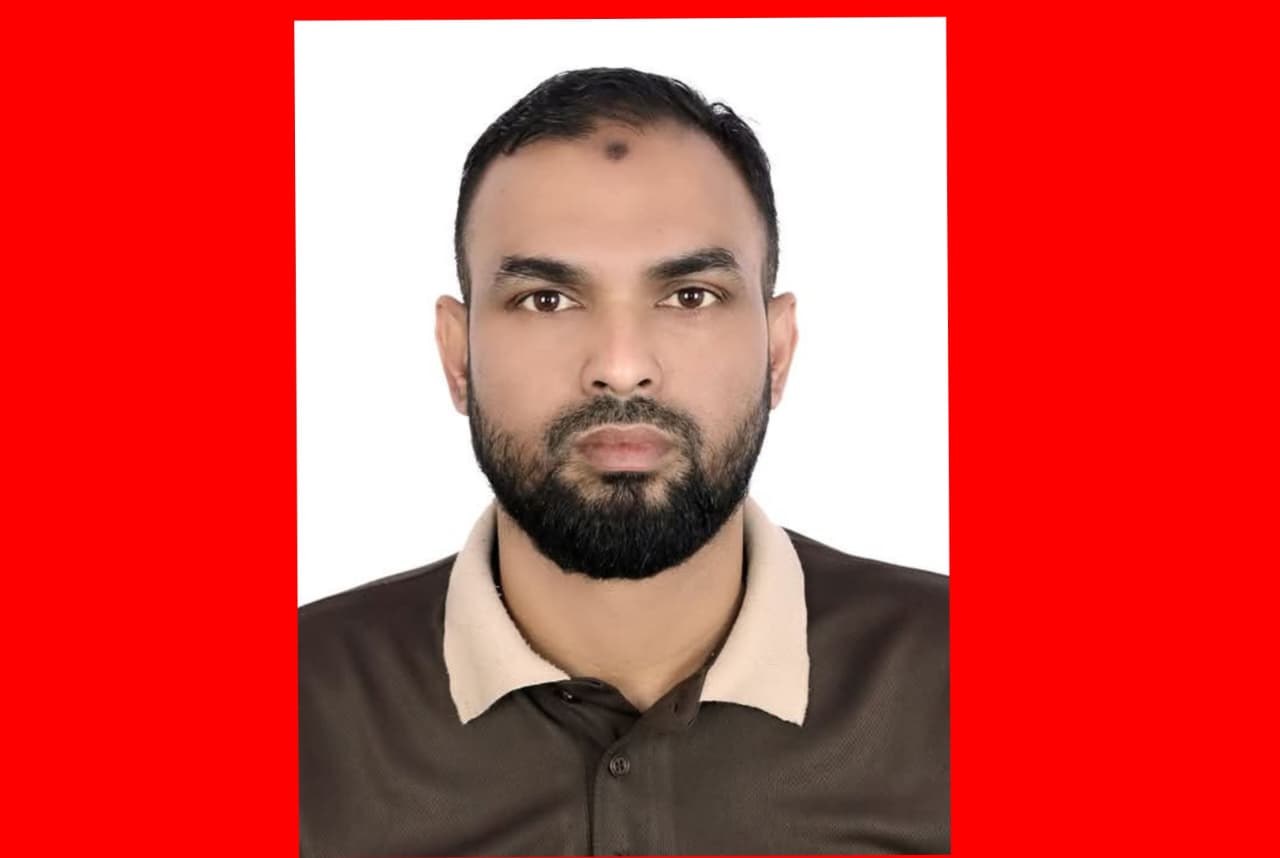 খাস জমি দখল করে ভবন নির্মাণের অভিযোগ, প্রশাসনের হস্তক্ষেপ দাবি