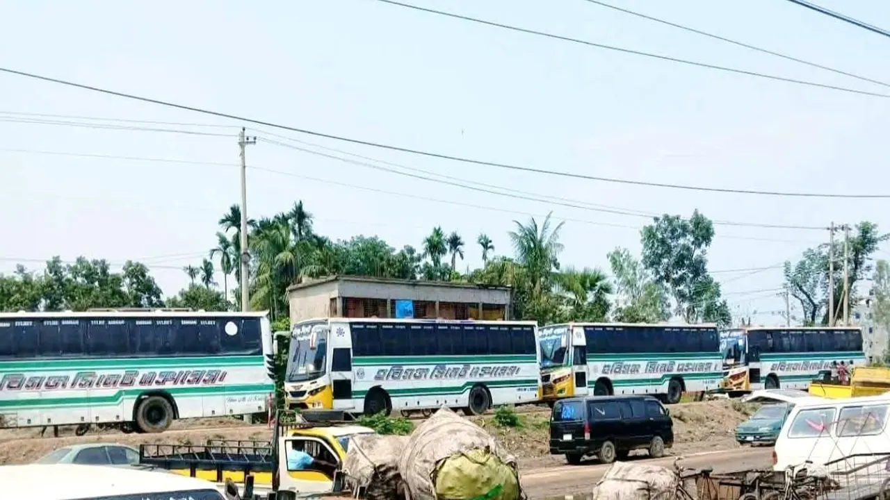 আবারও  ঢাকা-সিলেট মহাসড়ক অবরোধ