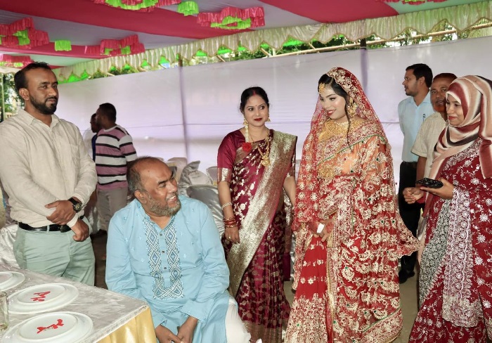রেলস্টেশনে পাওয়া মেয়েটির নতুন জীবনের শুরু